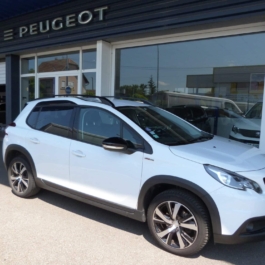 Peugeot 2008 1.2 pure tech 130cv gt line