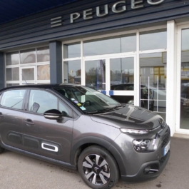 Citroen c3 1.2 pure tech s&s 110 shine eat6